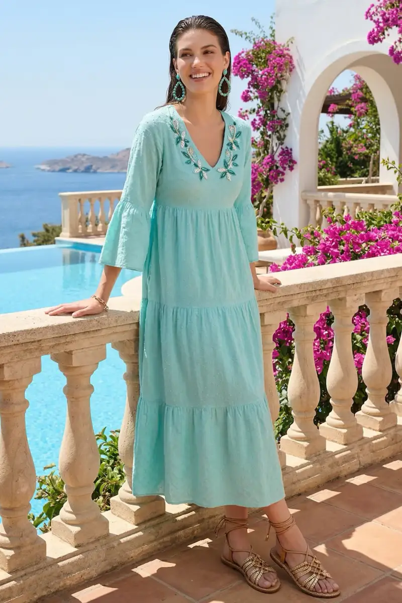 ABITO LUNGO A BALZE CON RICAMI | Colore Turchese |