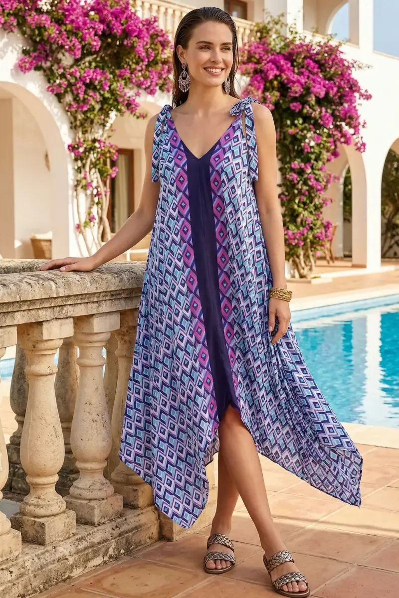 ABITO LUNGO CON ORLO ASIMMETRICO | Colore Rombi |