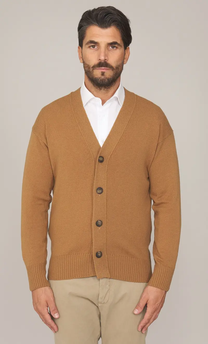Cardigan gran sasso in pura lana super geelong, colore cammello