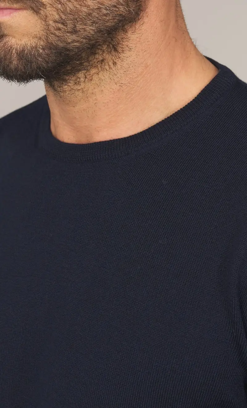 Maglia girocollo gran sasso in lana merino extrafine, colore blu miniatura 2