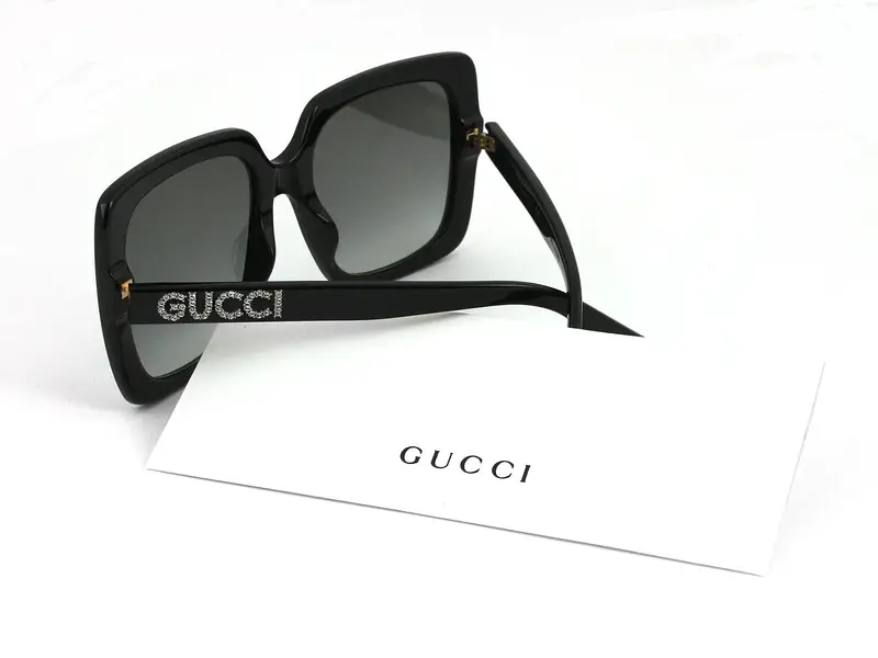 Gucci Occhiali da sole Donna Grigio 880380 miniatura 3