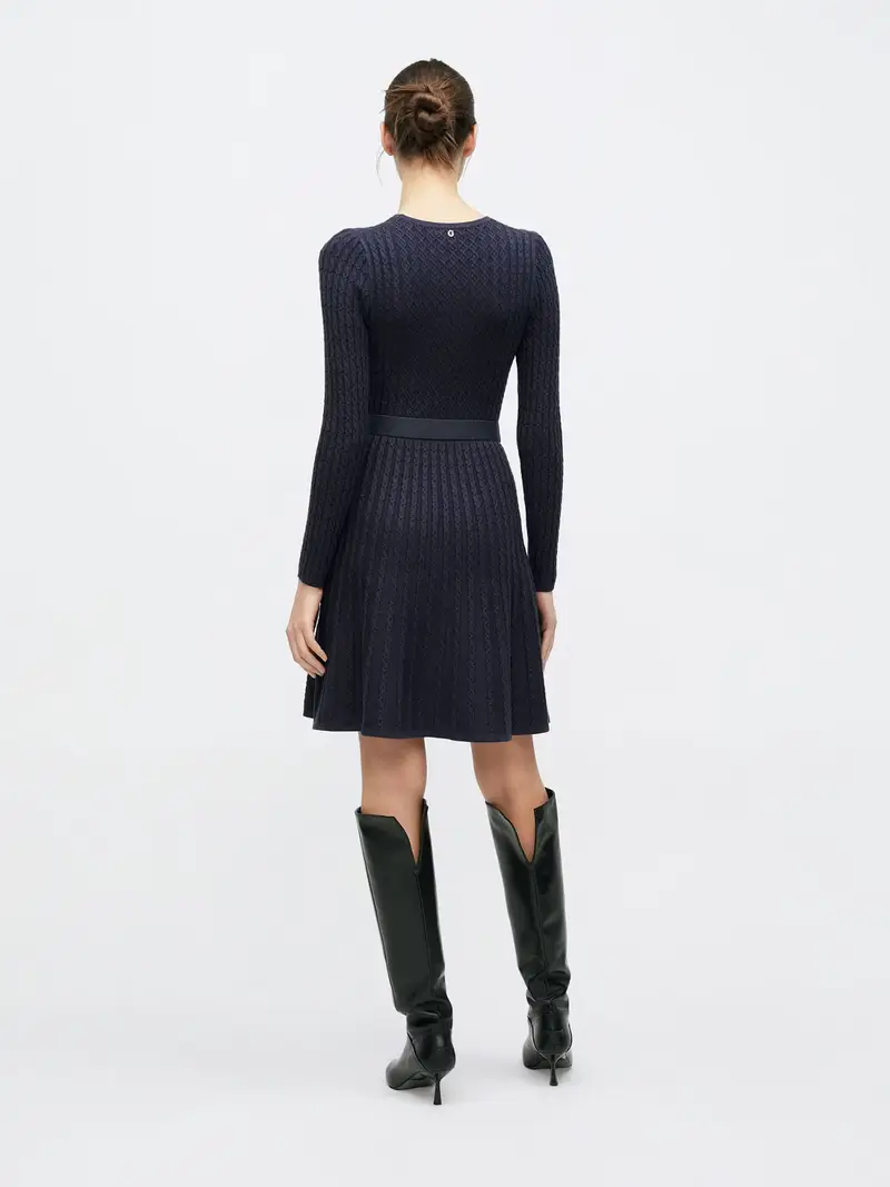 Guess Abito in maglia navy con cintura miniatura 3