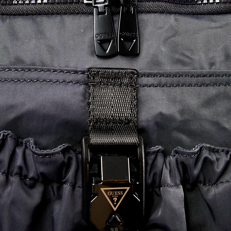 Guess Borsa weekend Dubai blu scuro miniatura 3