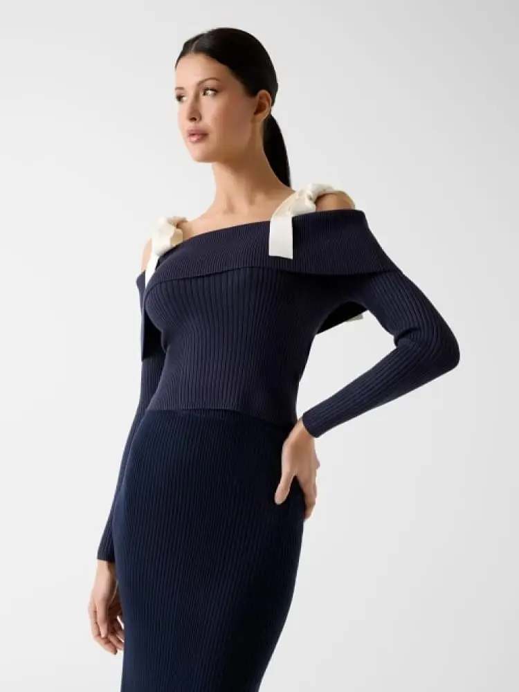 maglia con fiocchi sulle spalle blu