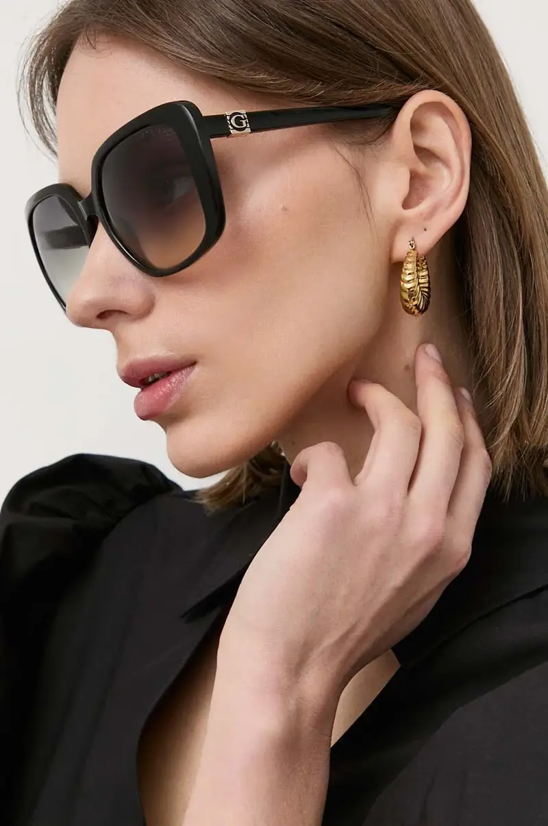 Guess Occhiali da sole Donna Nero 2470395