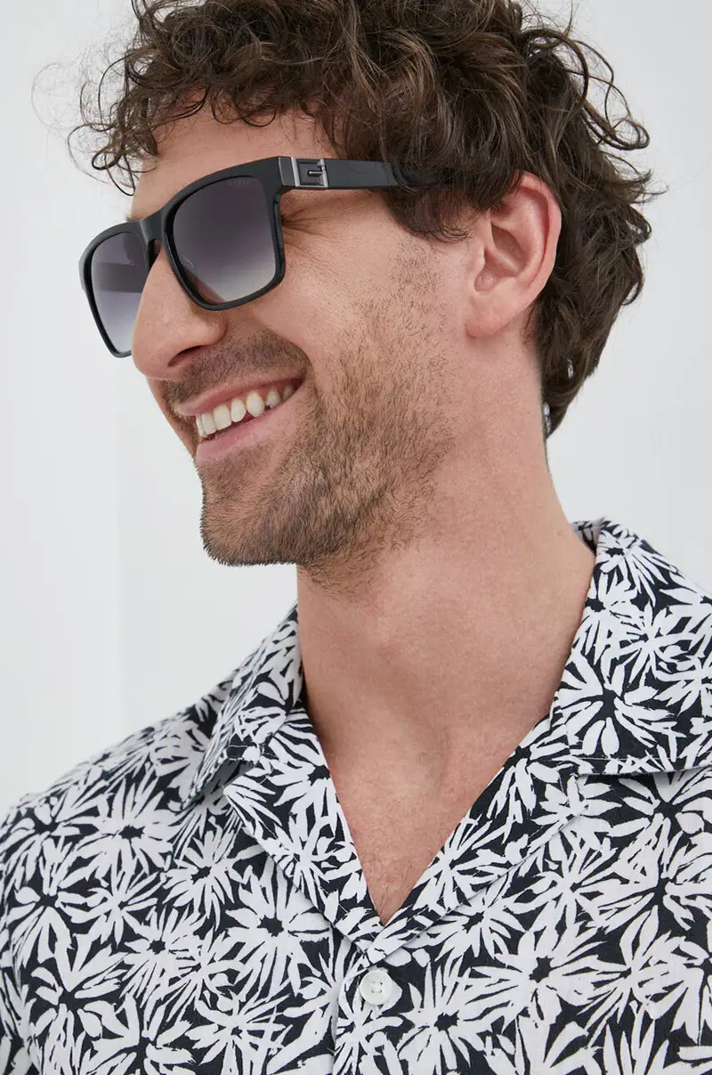 Guess Occhiali da sole Uomo Nero 3149375