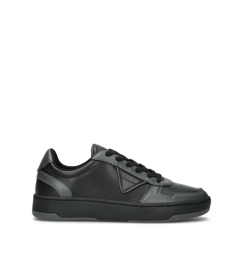 Sneaker uomo nera Vario