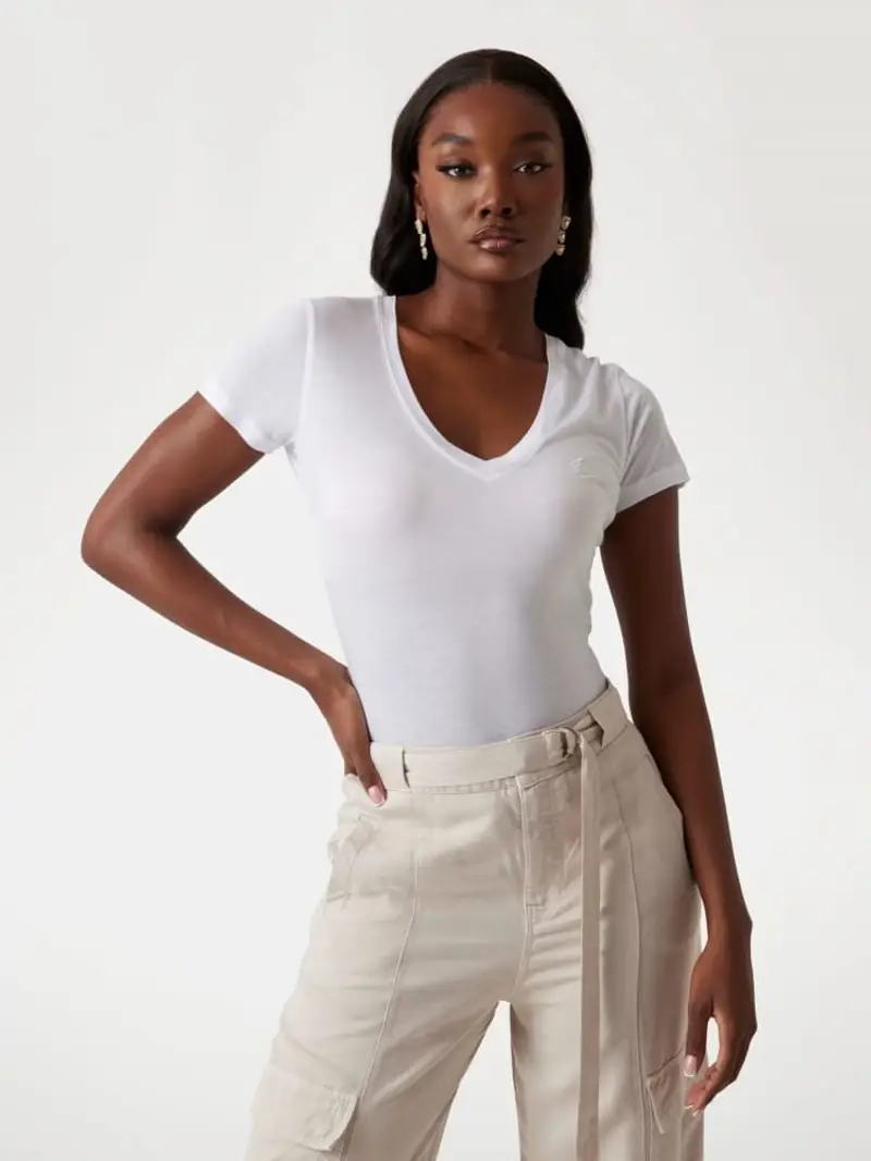 Guess tshirt bianca donna in cotone scollo v mini logo sul petto