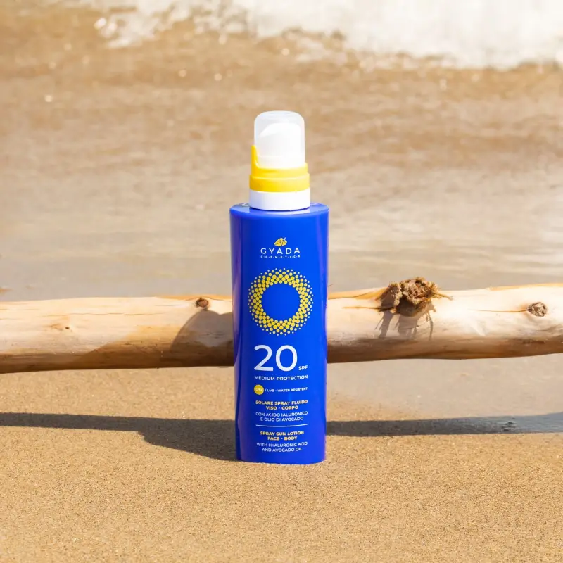 Solari Solare Spray Viso Corpo SPF20 - Protezione solare viso, Solari media protezione miniatura 2