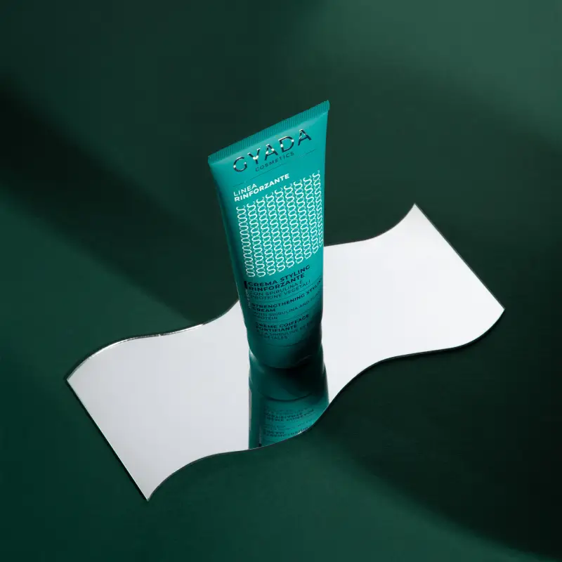 Spirulina Crema Styling Rinforzante Con Spirulina - Styling e trattamento capelli miniatura 4