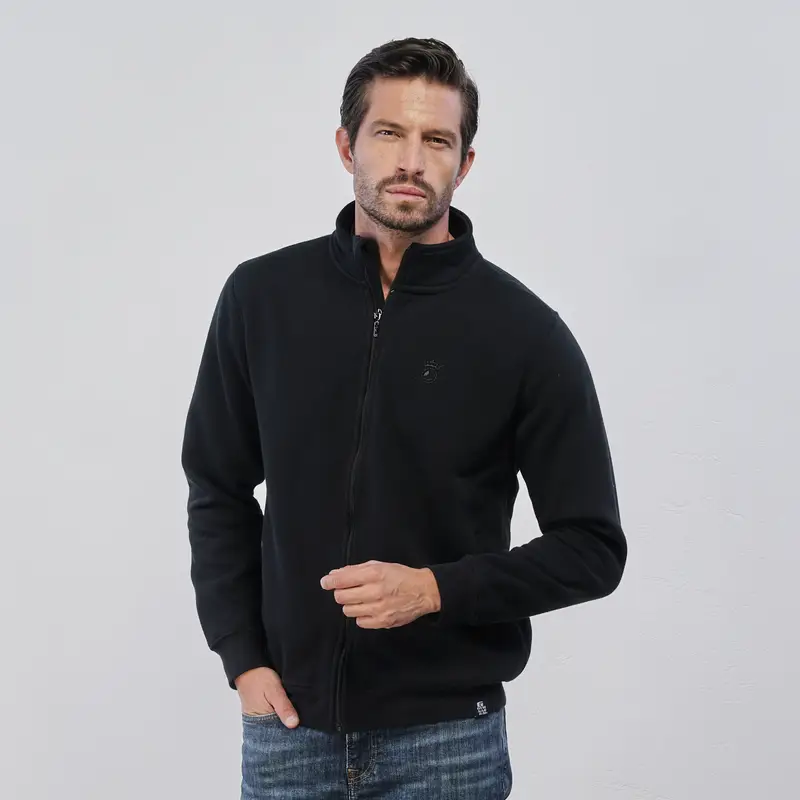 Felpa nera da uomo con zip e ricamo logo