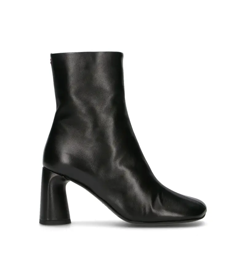 Tronchetto donna nero in pelle Vario