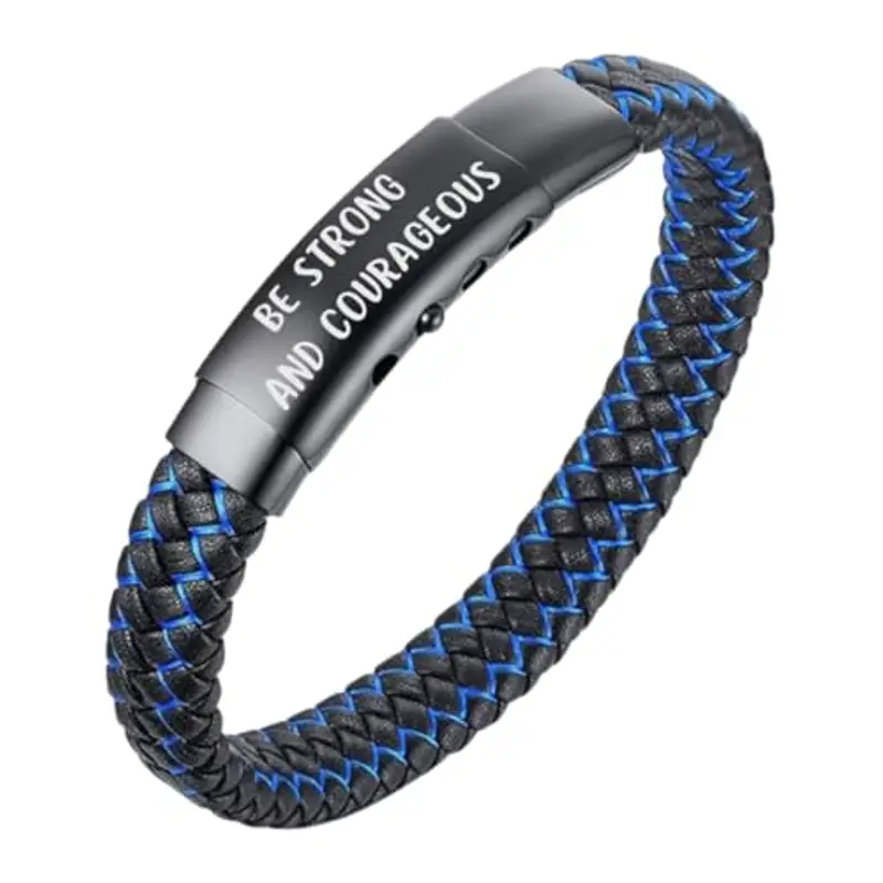 HALUKAKAH Regalo per Bambini Compleanno Natale: Bracciale in Pelle JAZZ Titanio Misura 18-20cm Regolabile. BE STRONG AND COURAGEOUS Inciso, con Un Bellissimo Biglietto di Auguri e Confezione Regalo