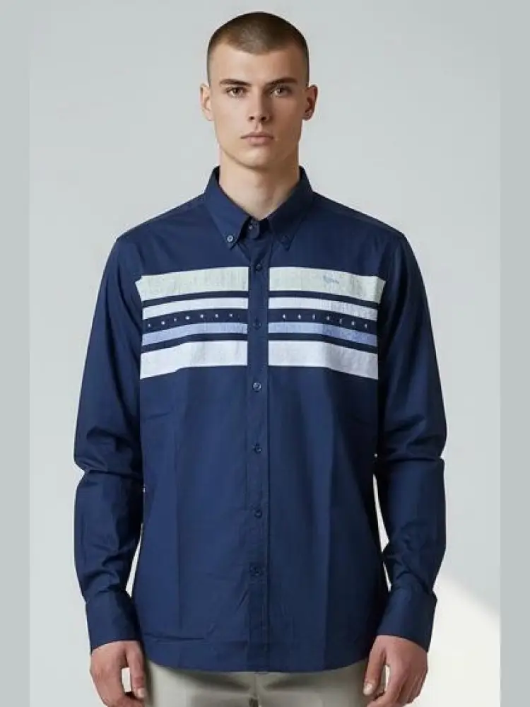 camicia in cotone blu con fascie a contrasto logata