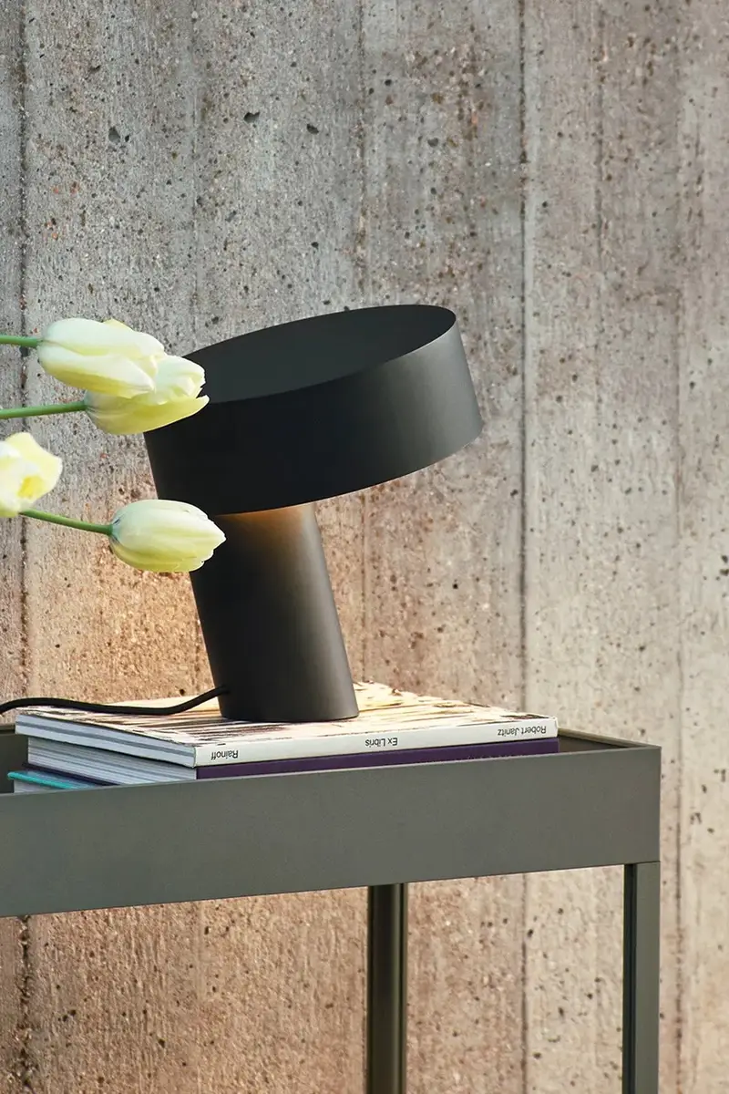lampada da tavolo Slant 28 x 23, 5 x 24, 5 cm Nero miniatura 2