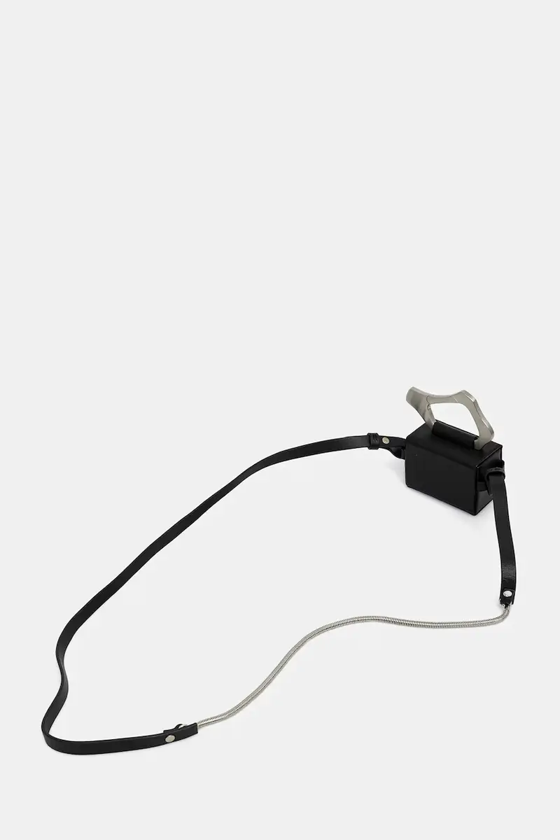 custodia in pelle per cuffie colore nero PREAW25_15_46_L03_BLK01_CO miniatura 3