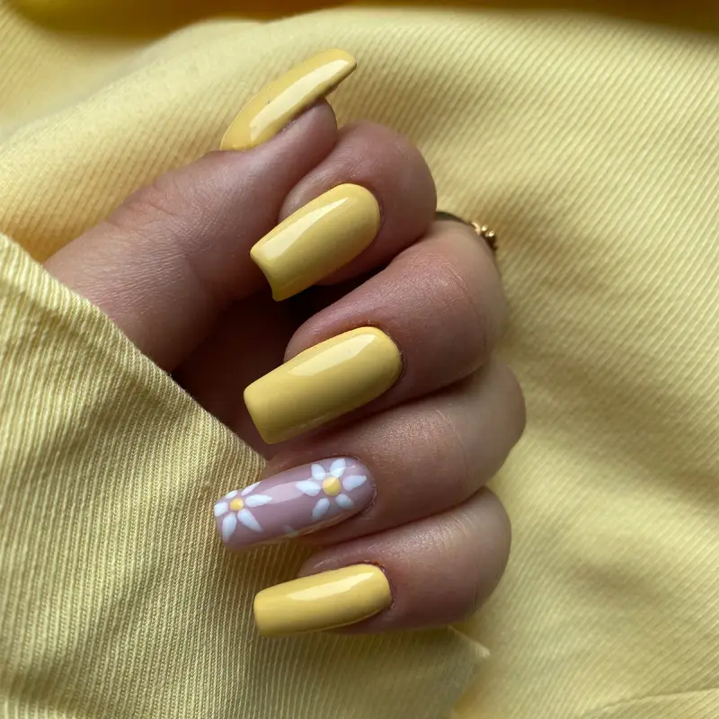 UV Gel Polish Butterflies Smalto Semipermanente #118 Banana Dream - Smalto gel e semipermanente #118 Banana Dream miniatura 3