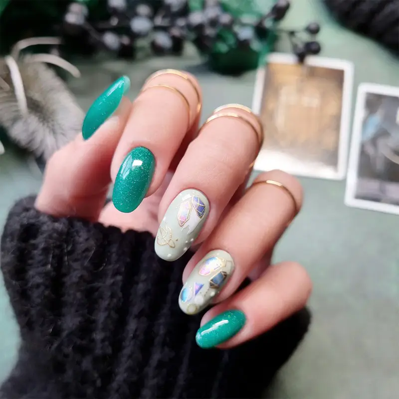 UV Gel Polish Zodiac Smalto Semipermanente #454 Emerald Taurus - Smalto gel e semipermanente #454 Emerald Taurus miniatura 5