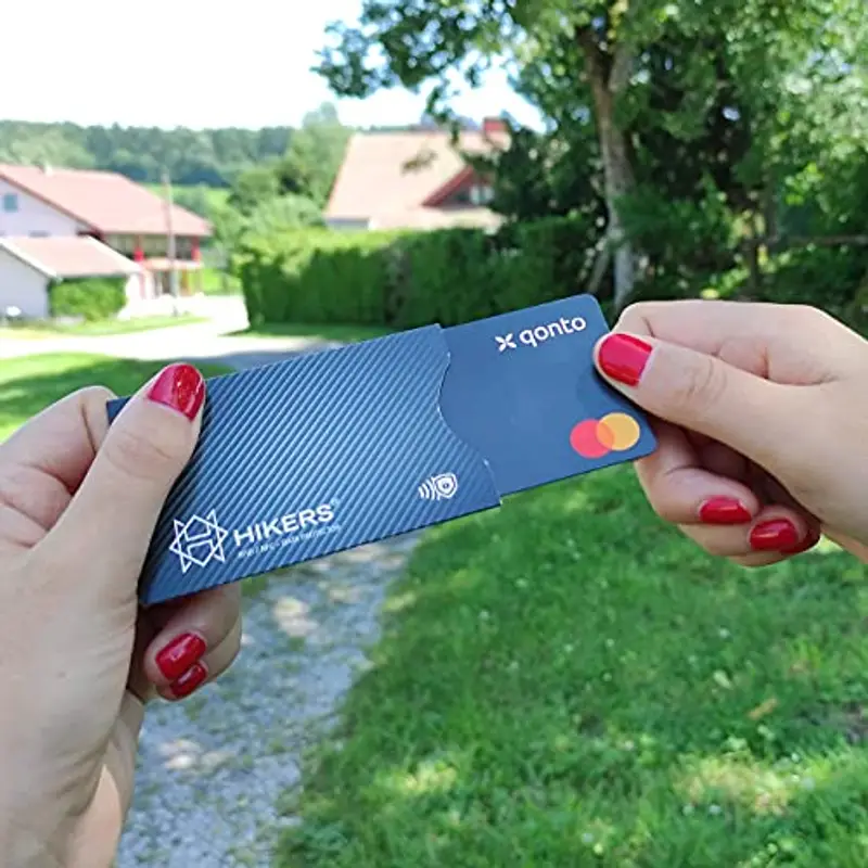 HIKERS Carta di blocco RFID/NFC Protezione per carta di credito contactless, carte bancaria, pasaporto, carta bancomat (Pack 12 Custodie Blocco RFID) miniatura 3