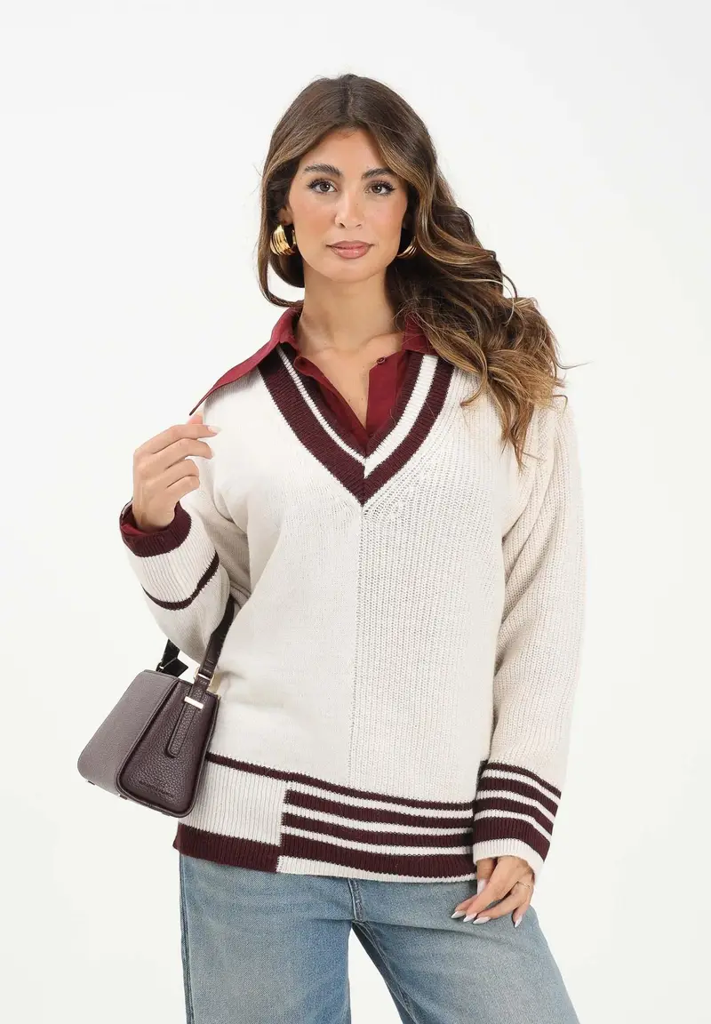 Maglioncino scollo a v panna da donna stile college miniatura 2