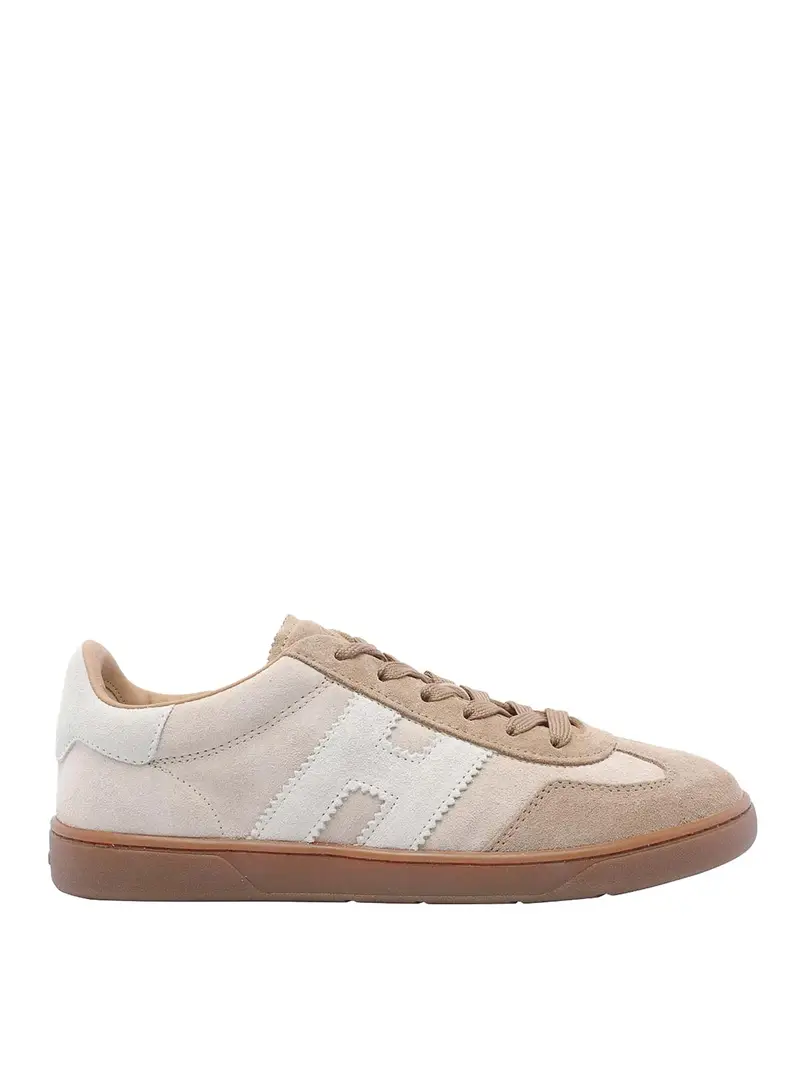 Sneaker beige fresche