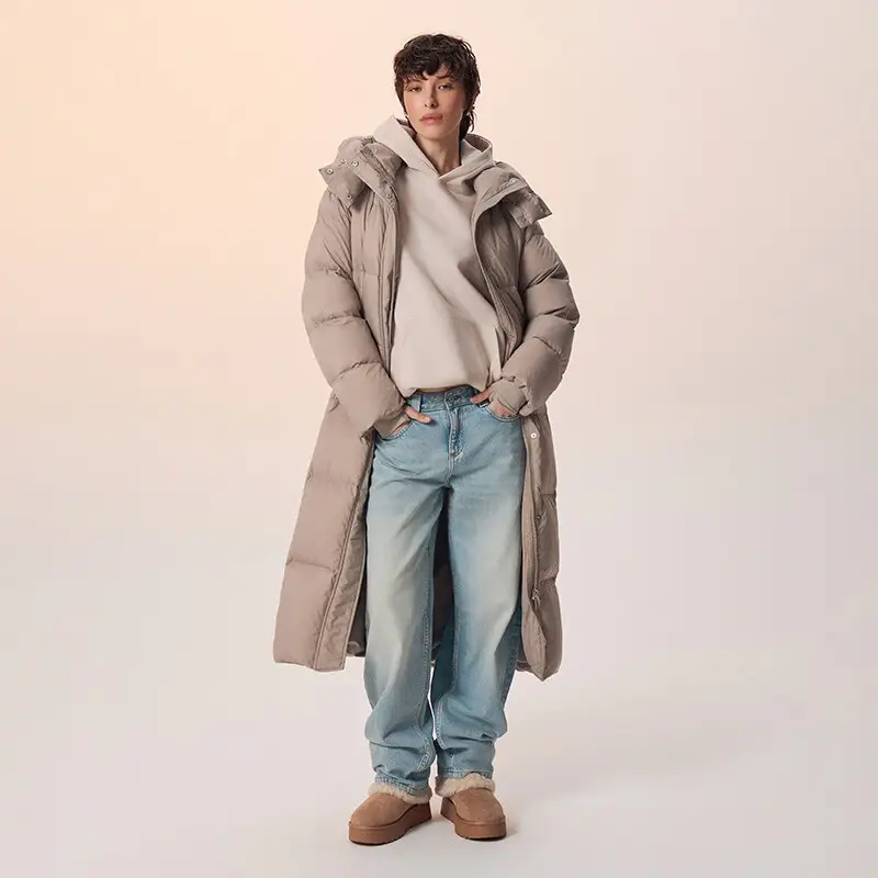 Abrigo acolchado con plumón natural
