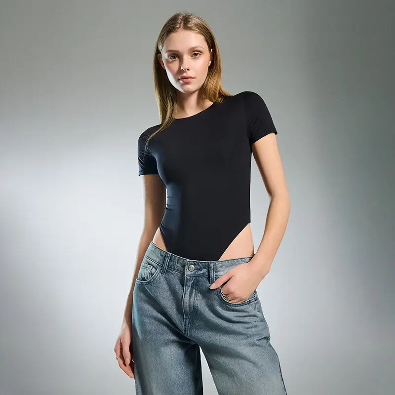 Body a maniche corte