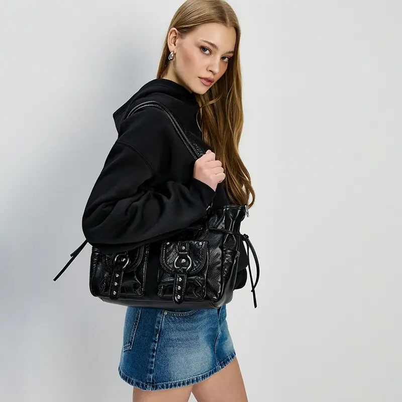 Borsa grande a tracolla