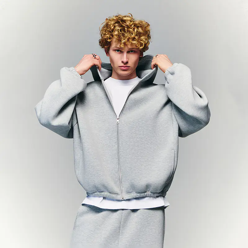 Felpa apribile con cappuccio