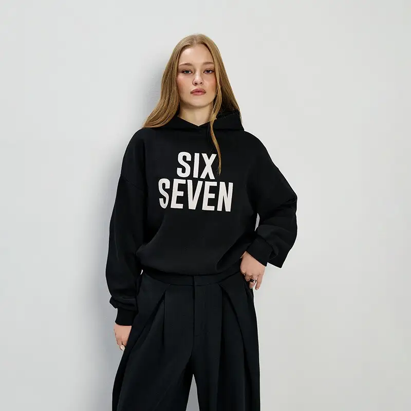 Felpa con cappuccio e stampa