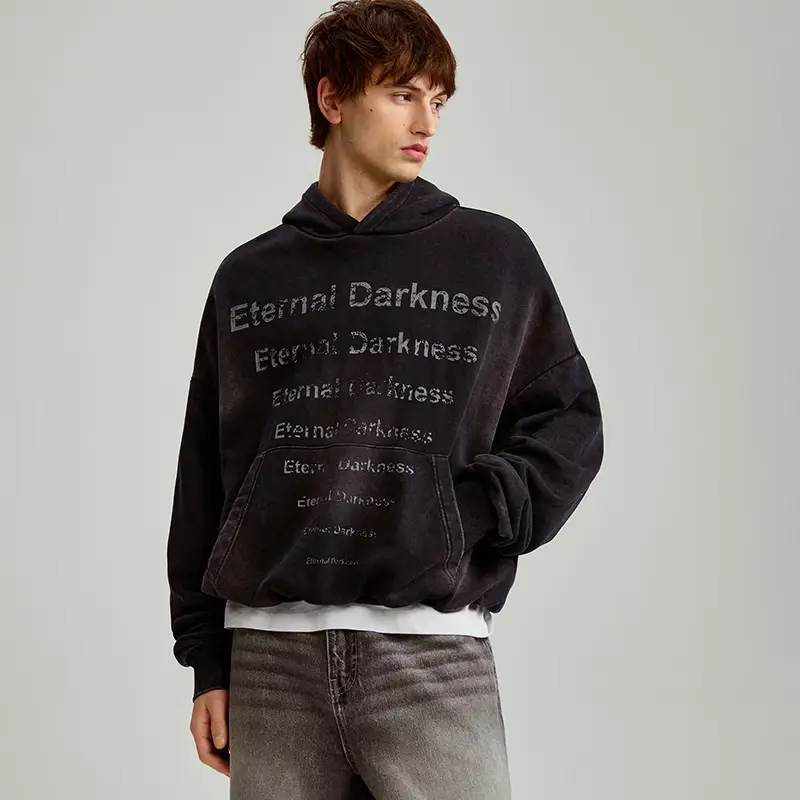 Felpa con cappuccio e stampa