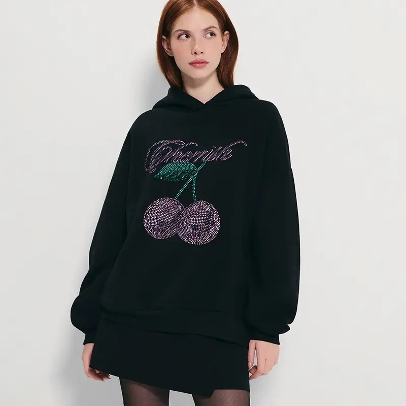 Felpa con cappuccio e stampa