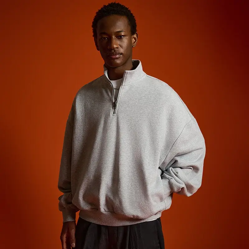 Felpa con collo alla coreana