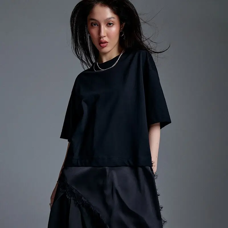 Maglietta con applicazione