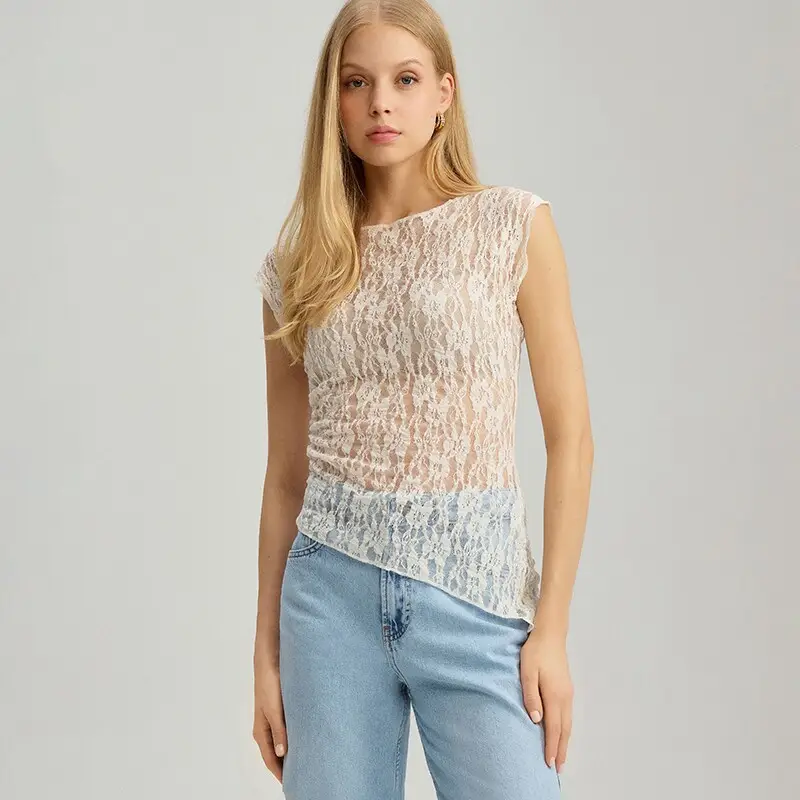 Maglietta con pizzo