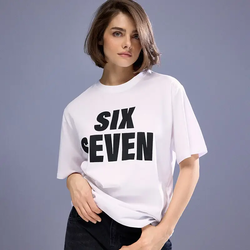 Maglietta con scritta