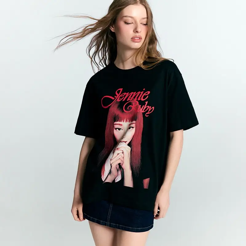 Maglietta con stampa Jennie Kim