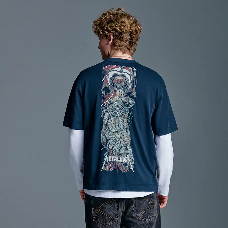 Maglietta con stampa Metallica