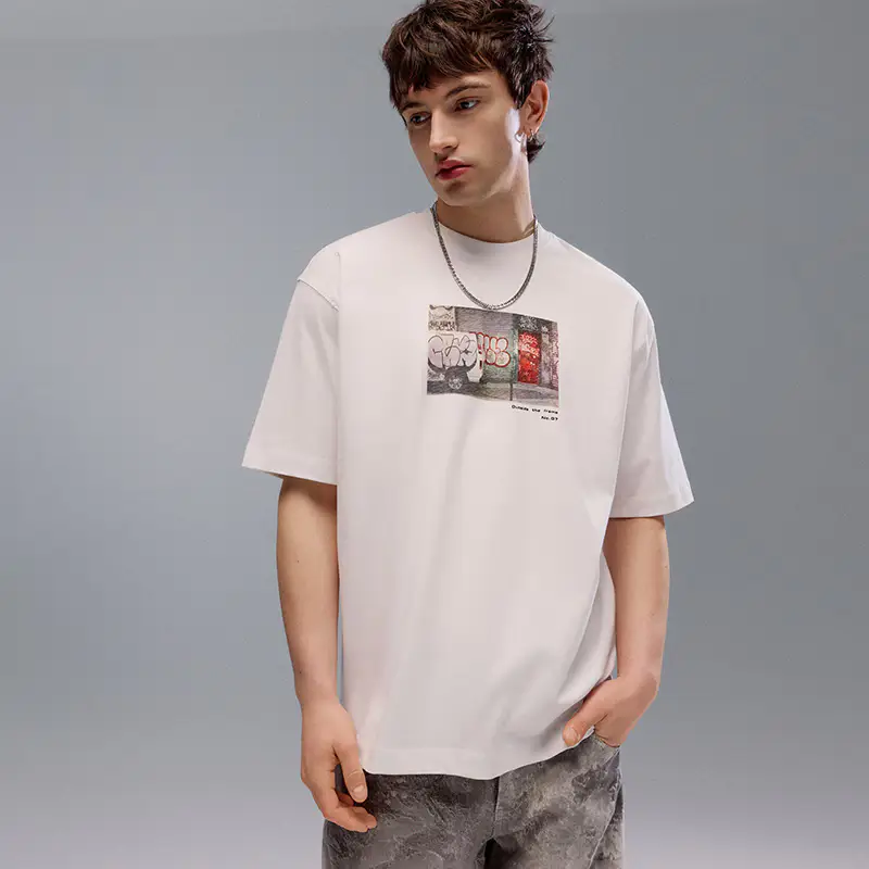 Maglietta con stampa