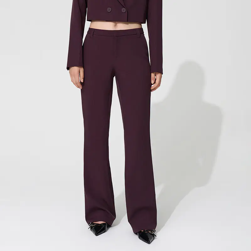 Pantaloni a zampa di elefante