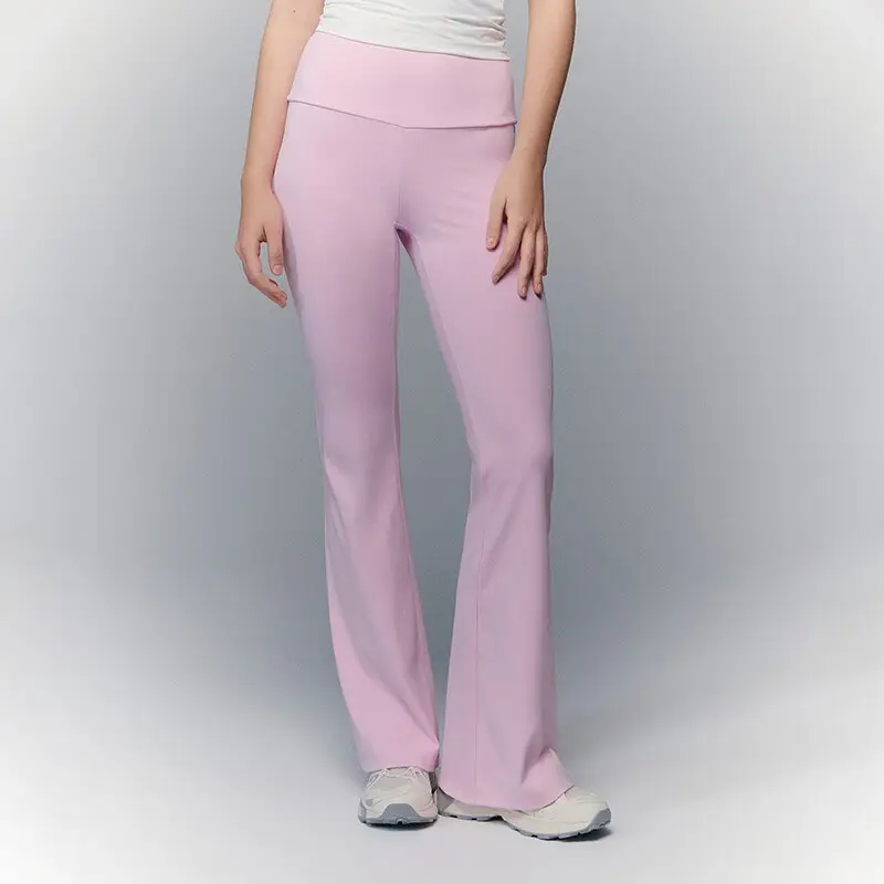 Pantaloni a zampa di elefante