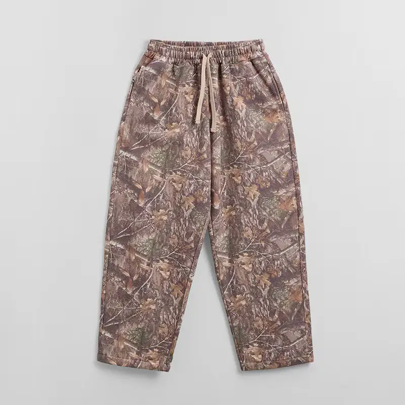 Pantaloni baggy