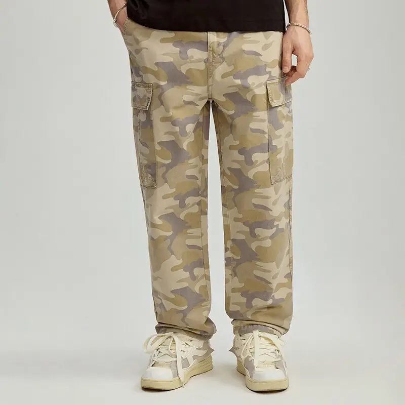 Pantaloni baggy