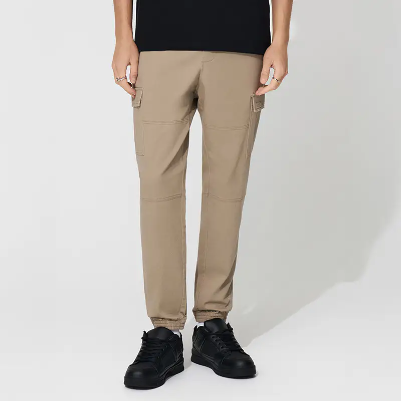 Pantaloni jogger cargo