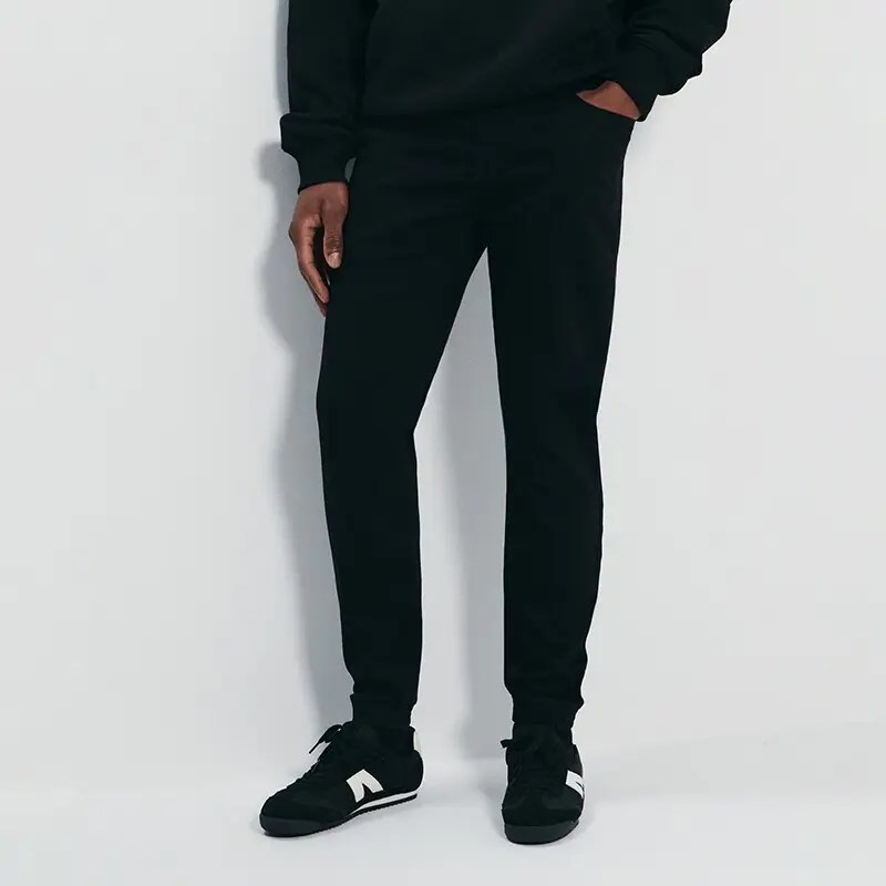 Pantaloni jogger in jeans