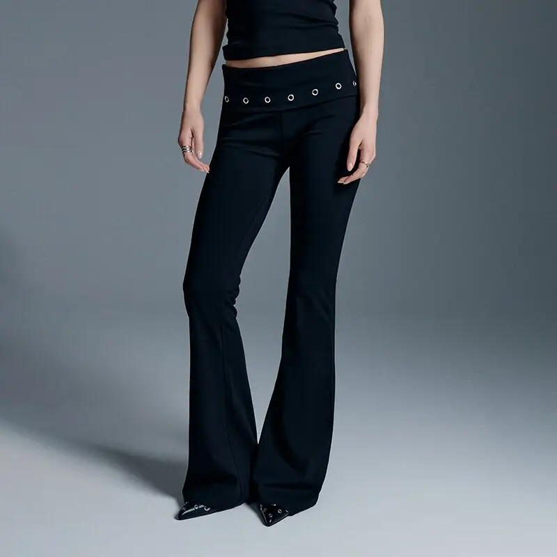 Pantaloni svasati in maglia Retrò