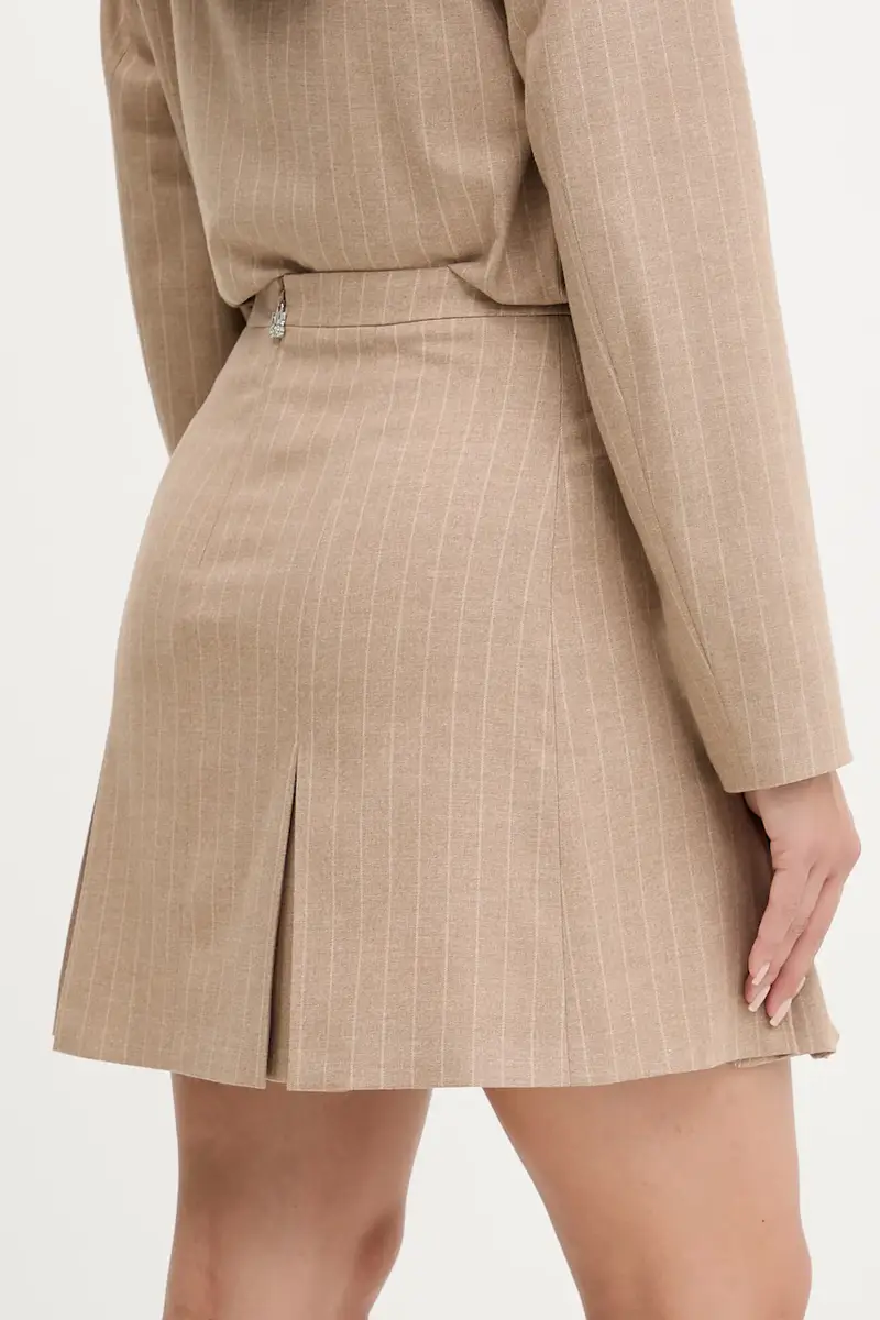 gonna colore marrone 50542569 miniatura 3