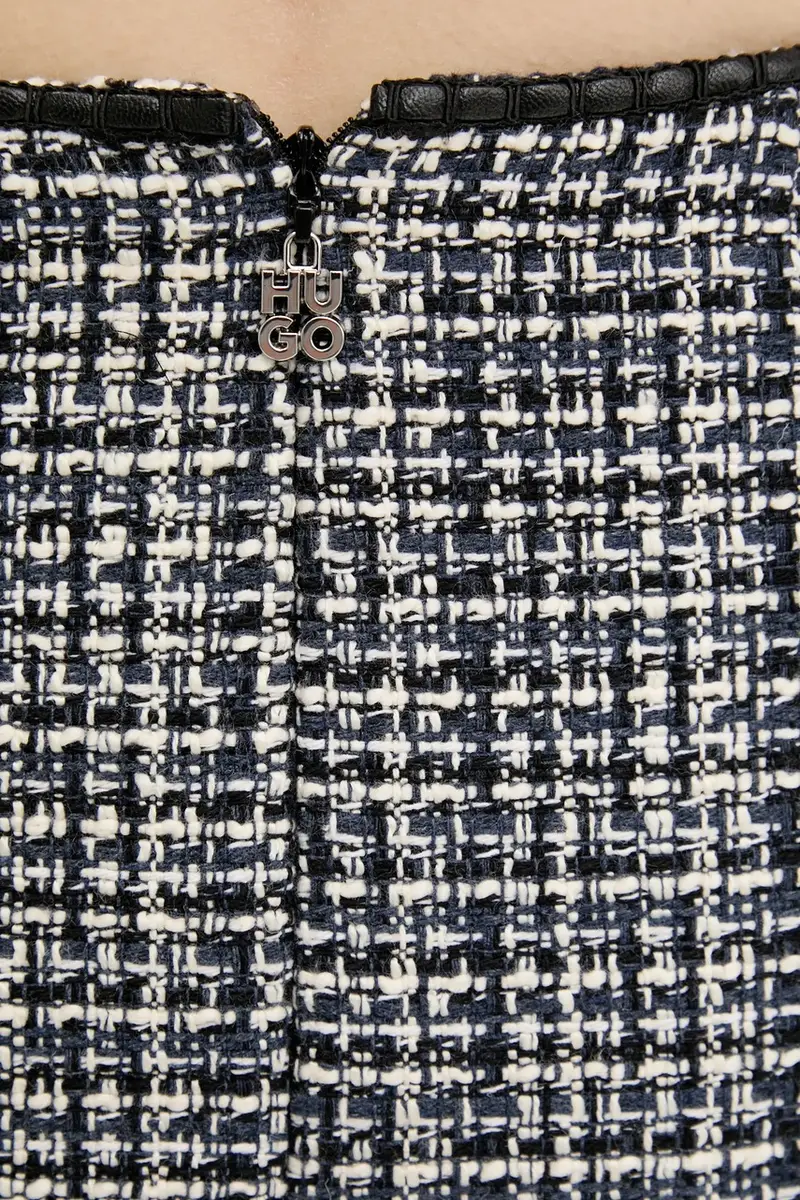 gonna colore nero 50542649 miniatura 4