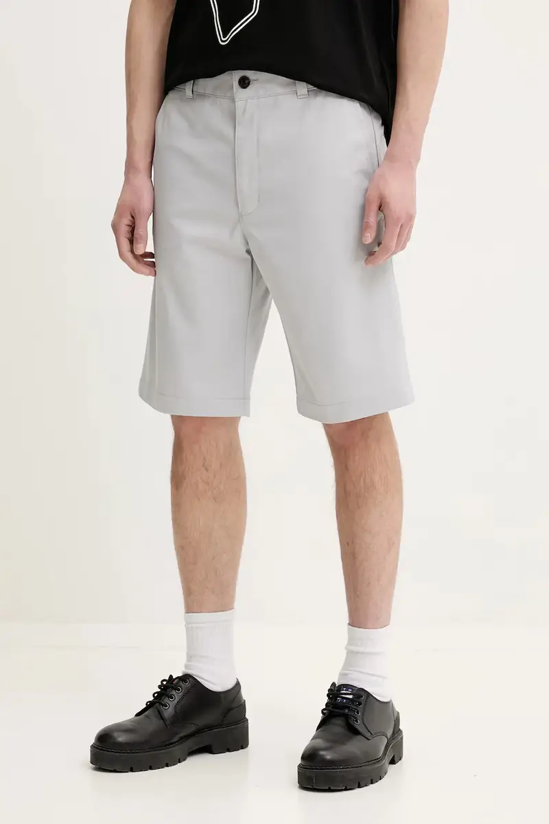 pantaloncini uomo colore grigio