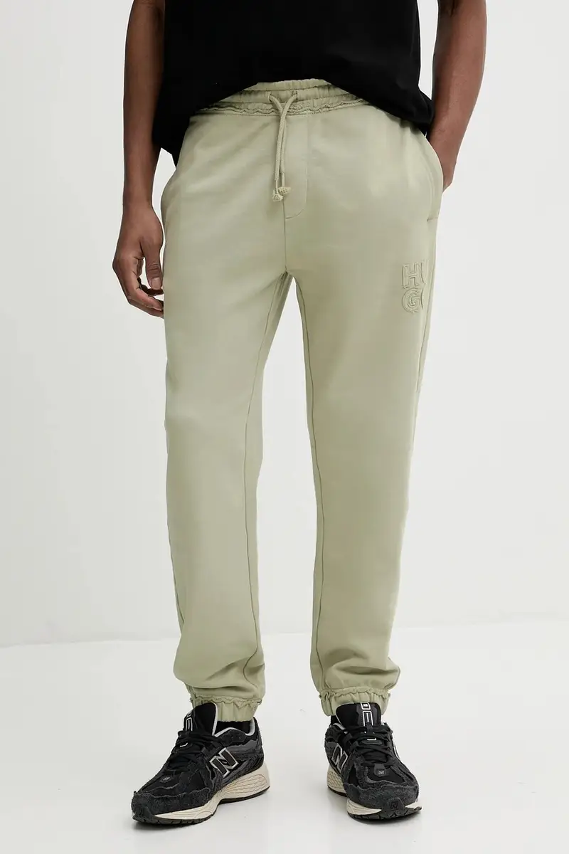 pantaloni tuta di cotone uomo colore verde con applicazione 50535287